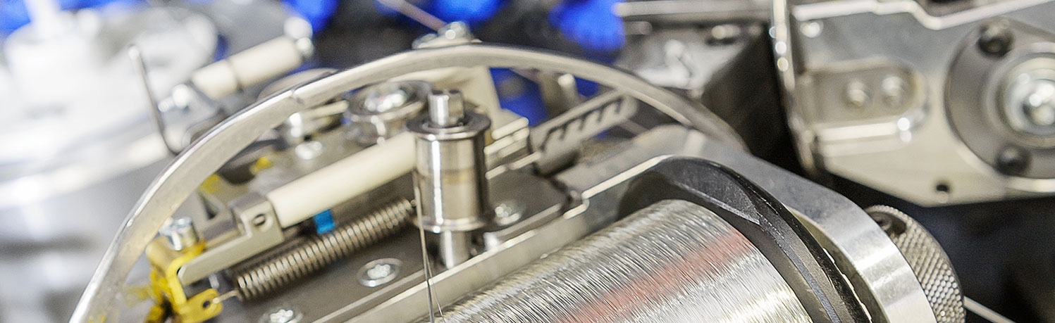 Maschinenfabrik NIEHOFF stellt vor: Hebelarm-Flechtmaschine BMV 16